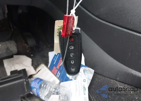 2015 Ford Escape Titanium из США, поврежденный, VIN 1FMCU9J90FUA72039